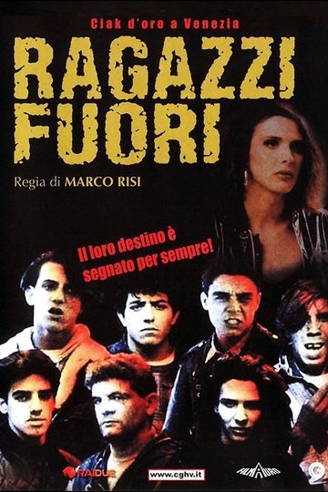Locandina di Ragazzi fuori